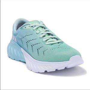 HOKA One One Mach 2 s9.5